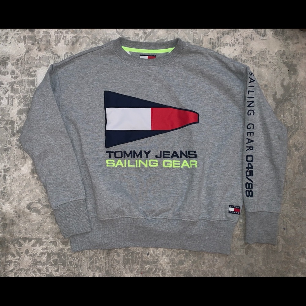 Tommy Hilfiger crew neck sweatshirt